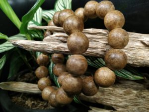 Vong tay tram huong thien nhien 33