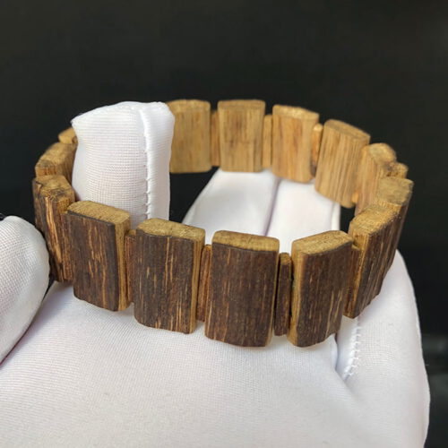 Vong tay tram huong vt173